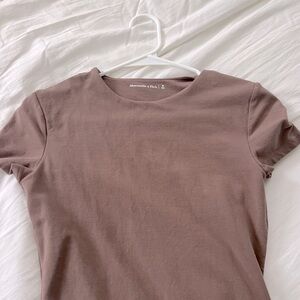 Abercrombie & Fitch short sleeve brown bodysuit. Size M